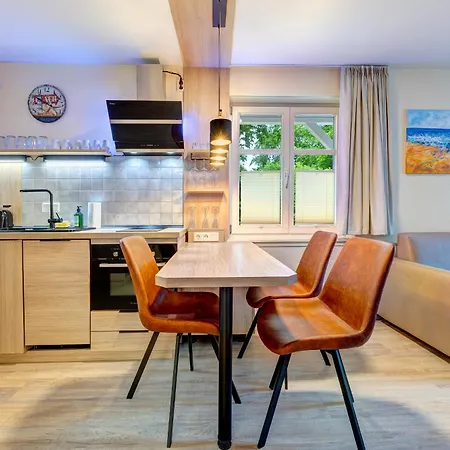 Duenenhaeuser Unserusedomde Ca40qm Mit Parkplatz Direkt Am 5i1 *